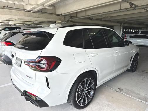 2023 BMW X3 M40i