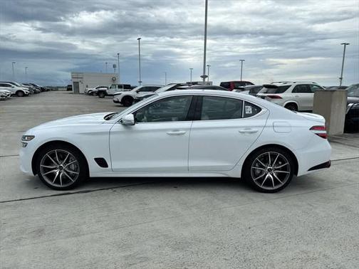 2025 Genesis G70 2.5T