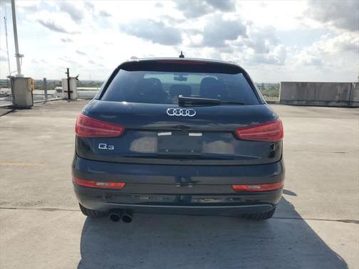 2017 Audi Q3 2.0T Premium