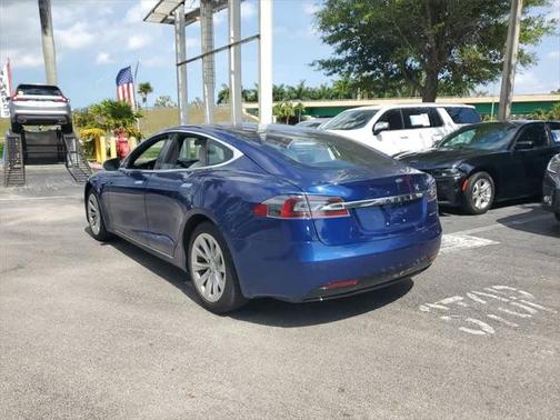 2021 Tesla Model S Long Range