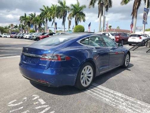 2021 Tesla Model S Long Range