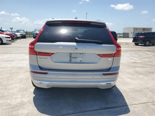 2022 Volvo XC60 Recharge Plug-In Hybrid INSCRIPTION