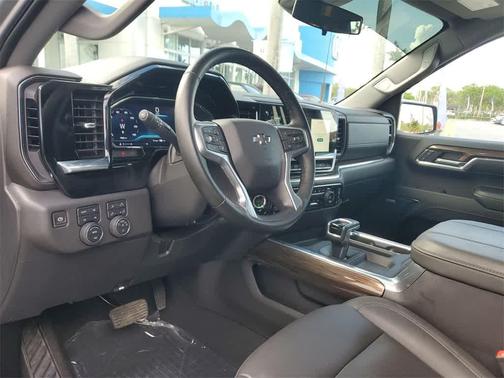 2025 Chevrolet Silverado 1500 LT Trail Boss