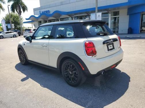 2021 MINI Hardtop Cooper