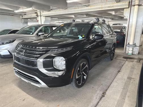 2022 Mitsubishi Outlander SEL