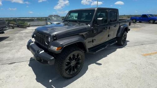 2024 Jeep Gladiator Sport