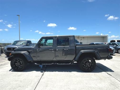 2024 Jeep Gladiator Sport