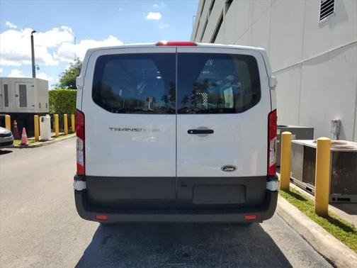 2024 Ford Transit-250