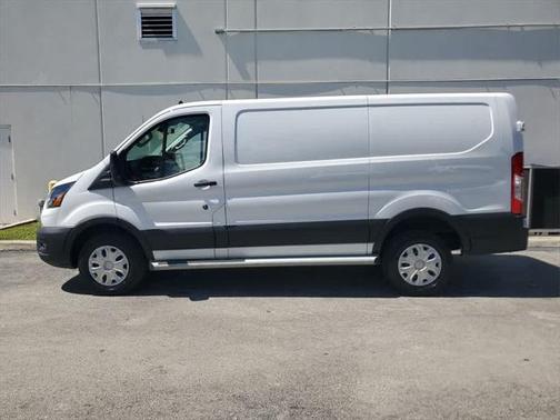 2024 Ford Transit-250