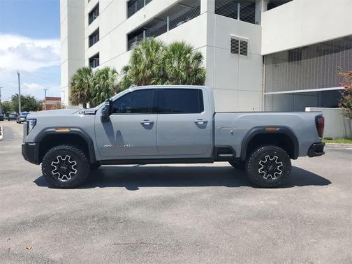2025 GMC Sierra 2500 AT4X