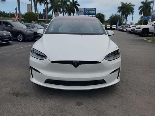 2022 Tesla Model X Base