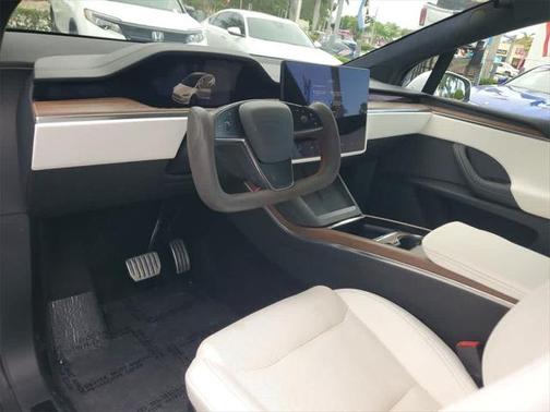2022 Tesla Model X Base