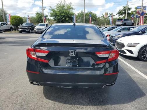 2022 Honda Accord Sport SE