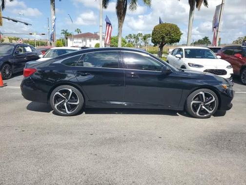 2022 Honda Accord Sport SE