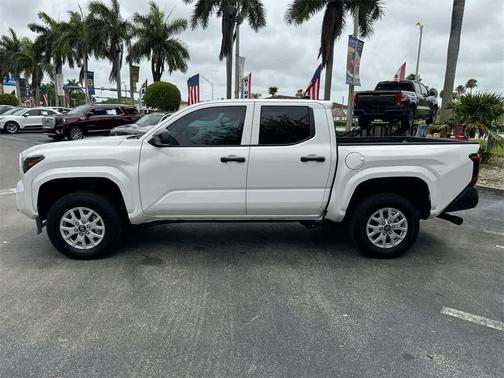 2024 Toyota Tacoma SR