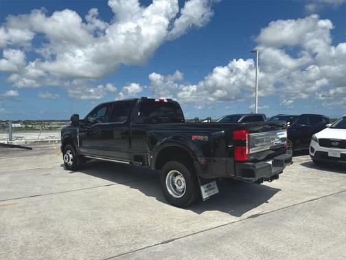2024 Ford F-350 King Ranch