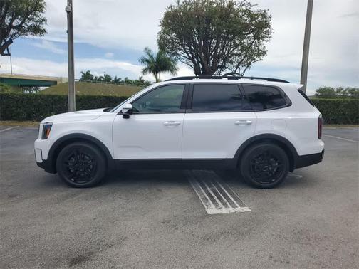 2024 Kia Telluride SX