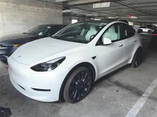 2025 Tesla Model Y Performance