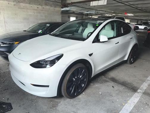 2025 Tesla Model Y Performance