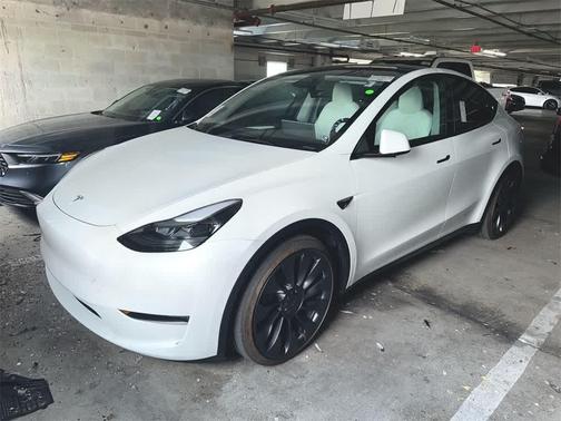 2025 Tesla Model Y Performance