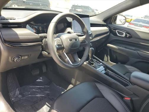 2023 Jeep Compass Altitude