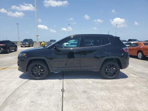 2023 Jeep Compass Altitude
