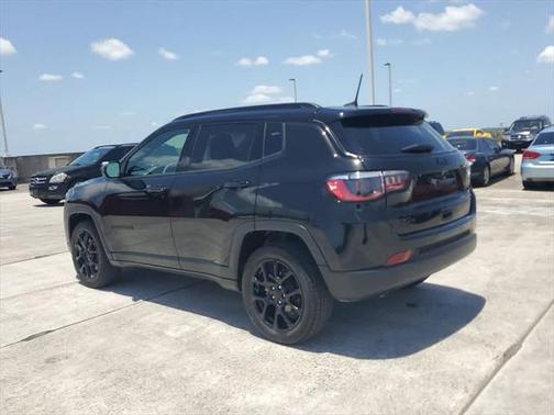 2023 Jeep Compass Altitude