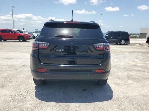 2023 Jeep Compass Altitude