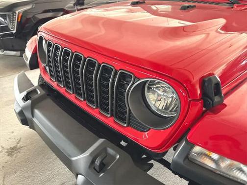 2024 Jeep Gladiator Sport