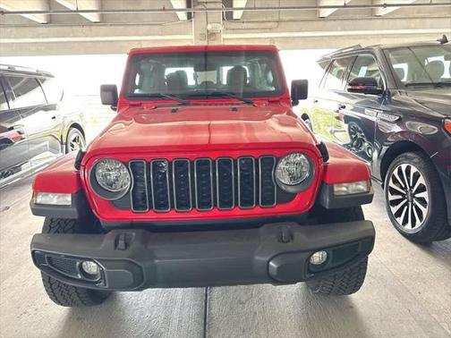 2024 Jeep Gladiator Sport
