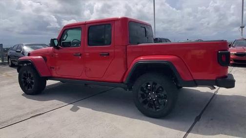 2024 Jeep Gladiator Sport