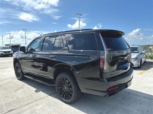 2023 Cadillac Escalade Premium Luxury