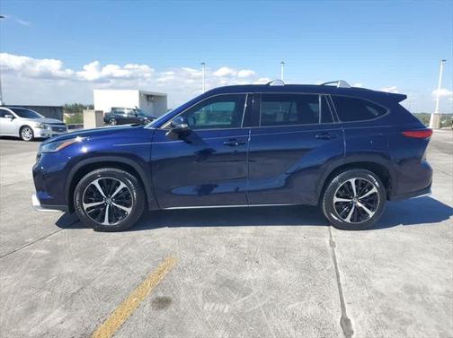 2021 Toyota Highlander XSE