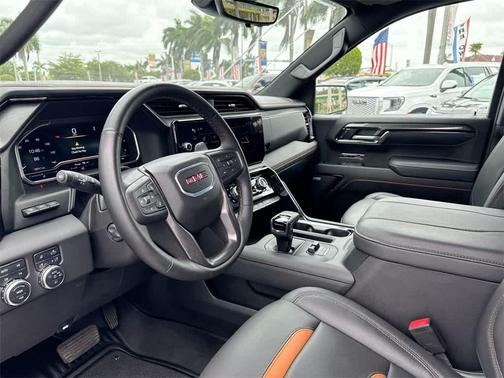2024 GMC Sierra 1500 AT4