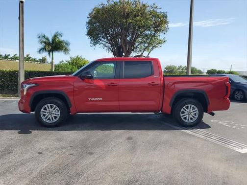2025 Toyota Tundra SR5