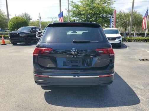 2024 Volkswagen Tiguan 2.0T S