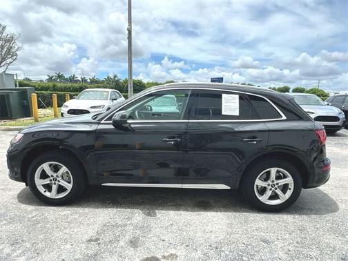 2023 Audi Q5 40 Premium