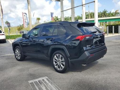 2024 Toyota RAV4 XLE Premium