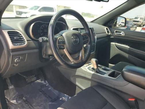 2016 Jeep Grand Cherokee Laredo