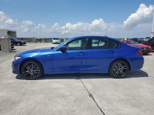 2024 BMW 330e 330e