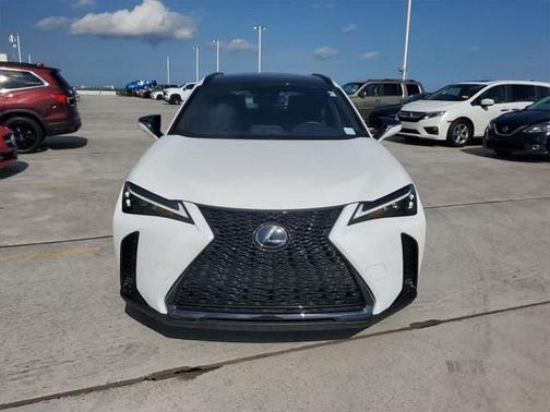 2024 Lexus UX 250h F SPORT Design