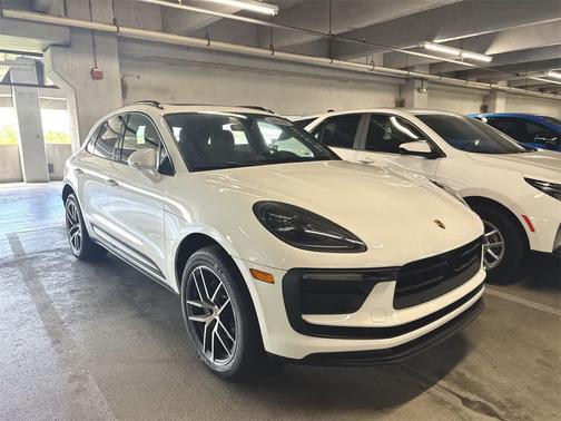 2025 Porsche Macan