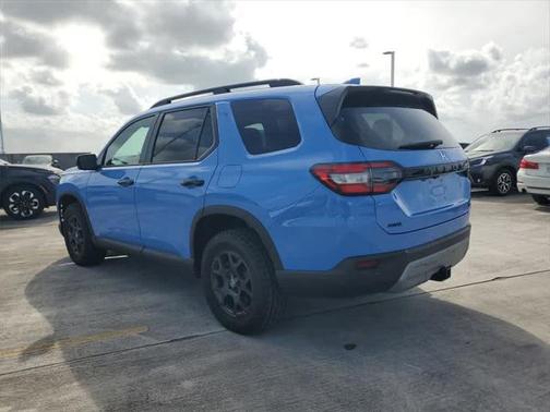 2025 Honda Pilot TrailSport