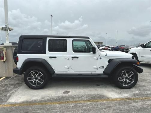 2025 Jeep Wrangler 4xe Sport