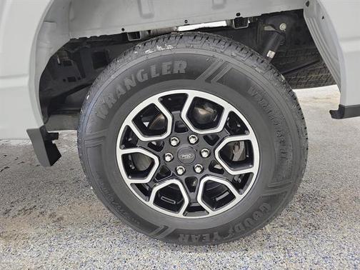 AVALANCHE 2023 Ford F-150 XLT