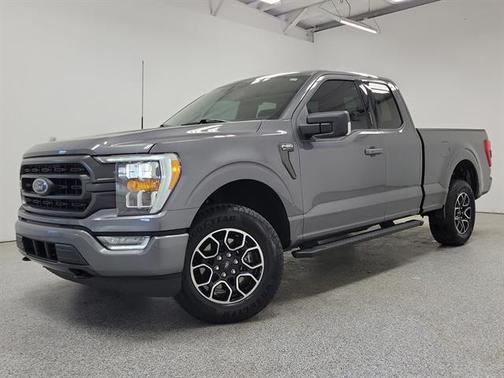 CARBONIZED GRAY METALLIC 2023 Ford F-150 XLT