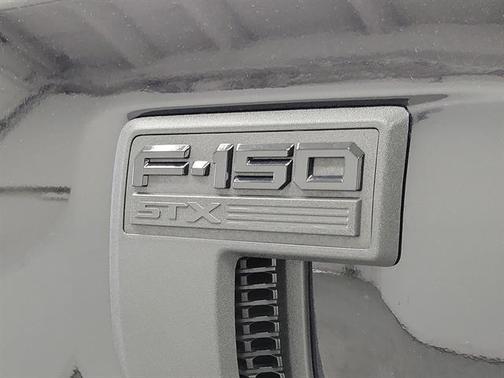 AGATE BLACK METALLIC 2024 Ford F-150 STX