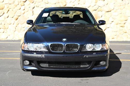 2003 BMW M5 