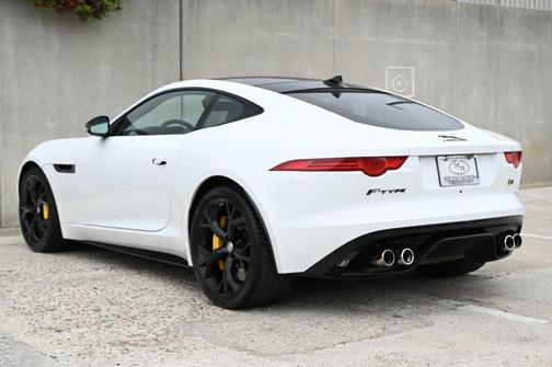 2015 Jaguar F-TYPE R