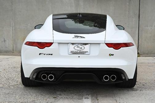 2015 Jaguar F-TYPE R